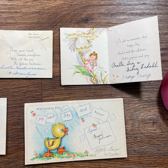 Lot of Kitsch Shower Cards and Wedding Cards - Picture 9 of 13